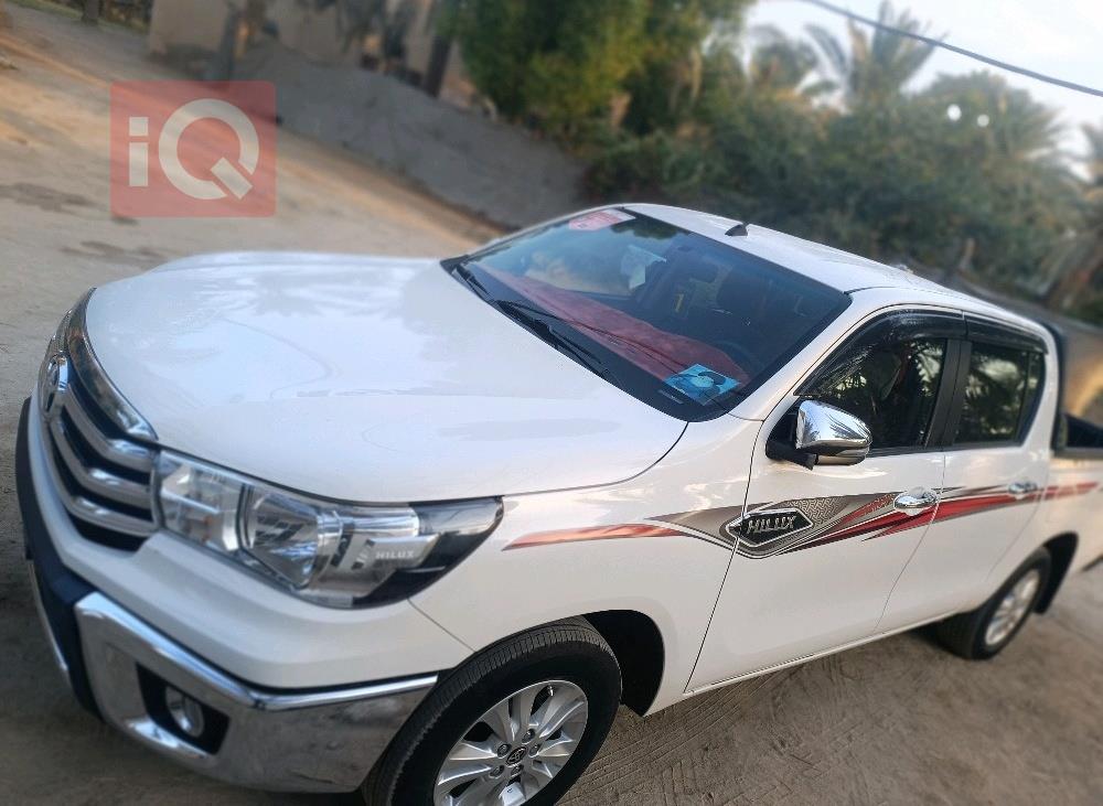 تويوتا هايلوكس